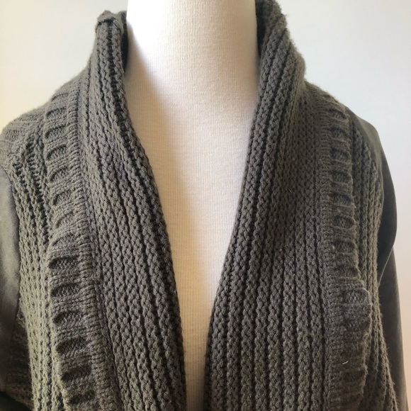 Fate Cardigan - Picture 2 of 6